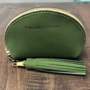 Portland Leather succulent green taco. Removable tassel.?